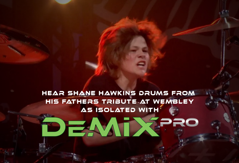 听听 Shane Hawkins 从我的英雄中分离出来的鼓在温布利表演